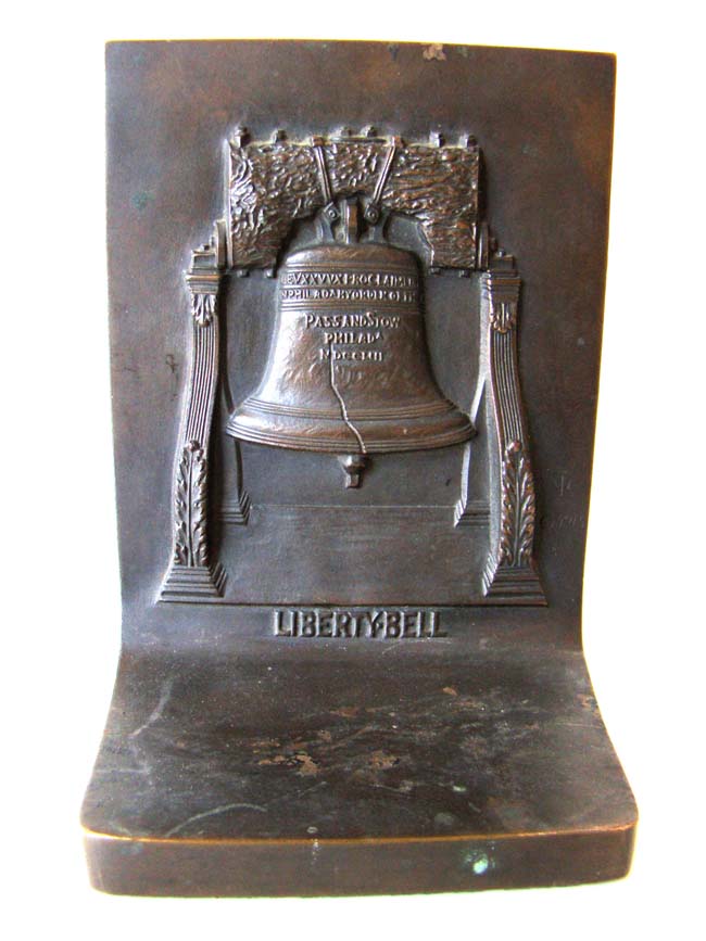 A Beautiful pair of Solid Bronze Antique Bookends circa 1915 depicting the Liberty Bell and the Minuteman of 1774. — image 3